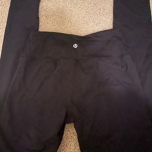 black high waisted lululemon Align™ Super-High-Rise Pant 28" size 4, long pant